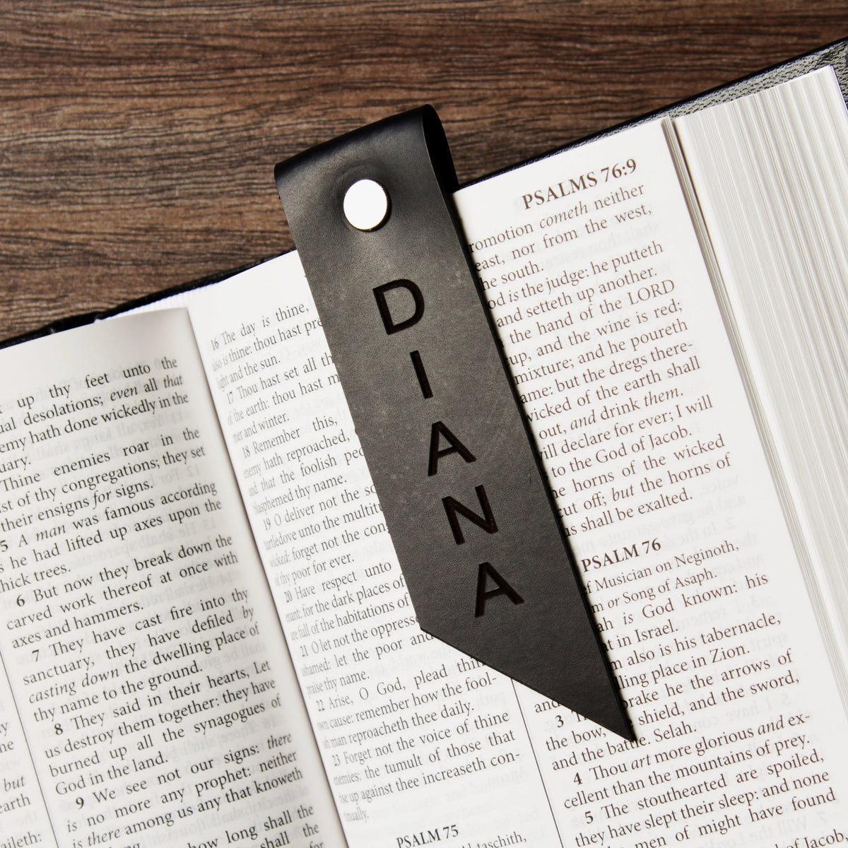 Leather Bookmark with Tassel | Handcrafted Full-Grain | SANTJAG
